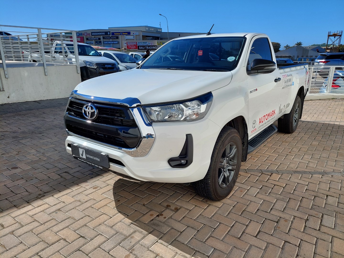 2024 Hilux 2.4 GD6 RB RAI MT (DEMO)