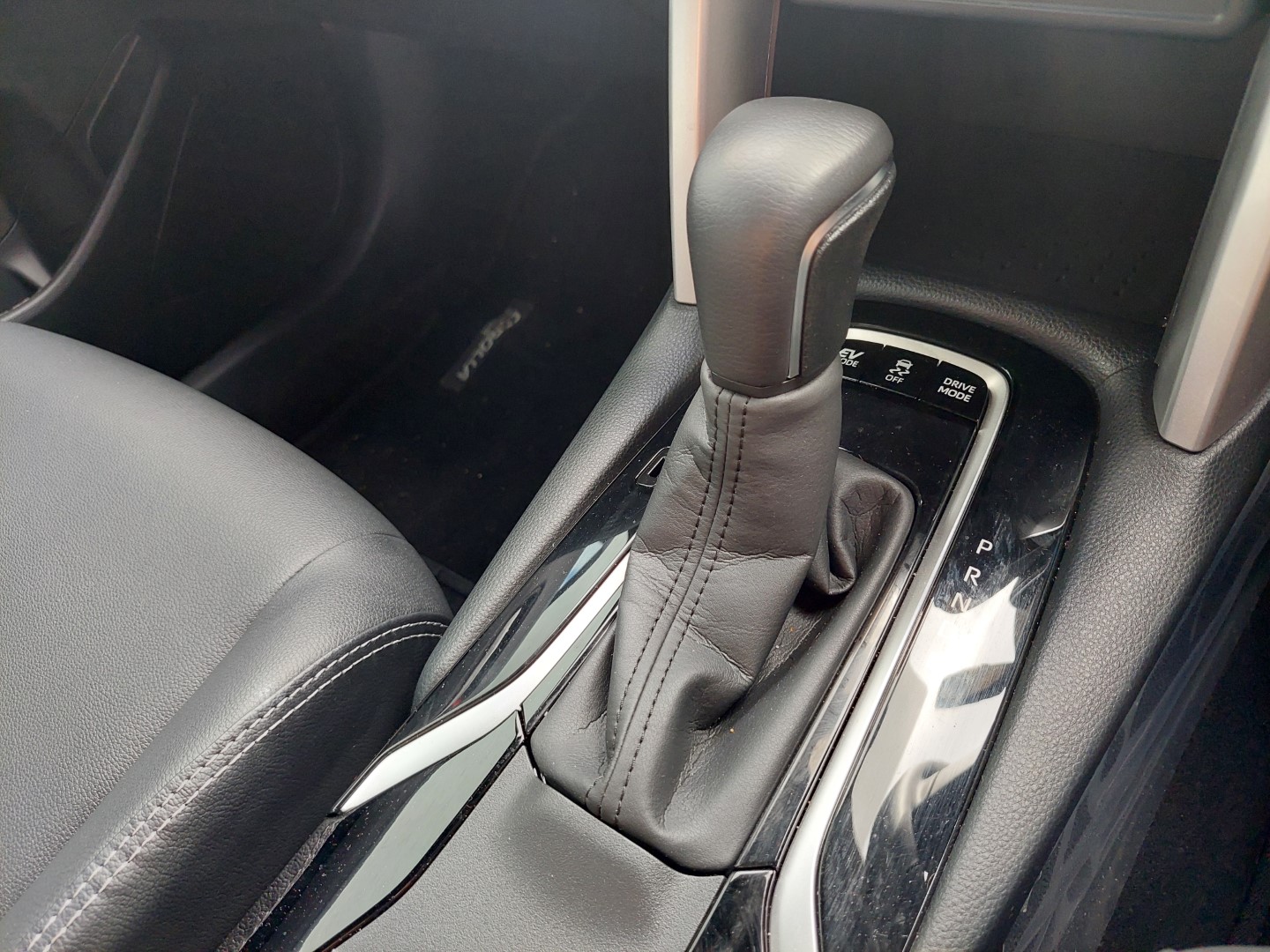 2024 Corolla Cross 1.8 XR CVT HEV (DEMO)