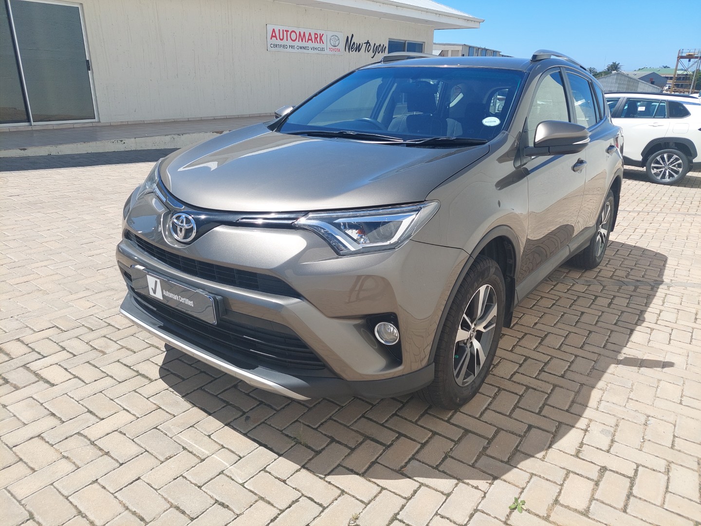 2017 RAV4 2.0 GX CVT 2WD