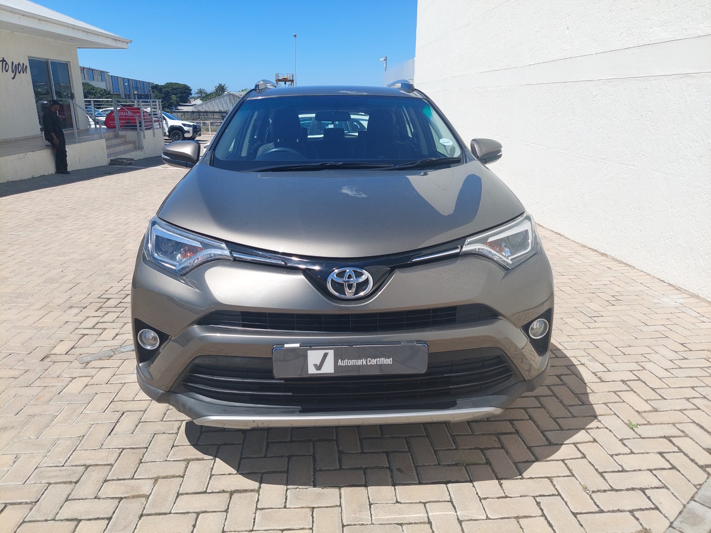 2017 RAV4 2.0 GX CVT 2WD