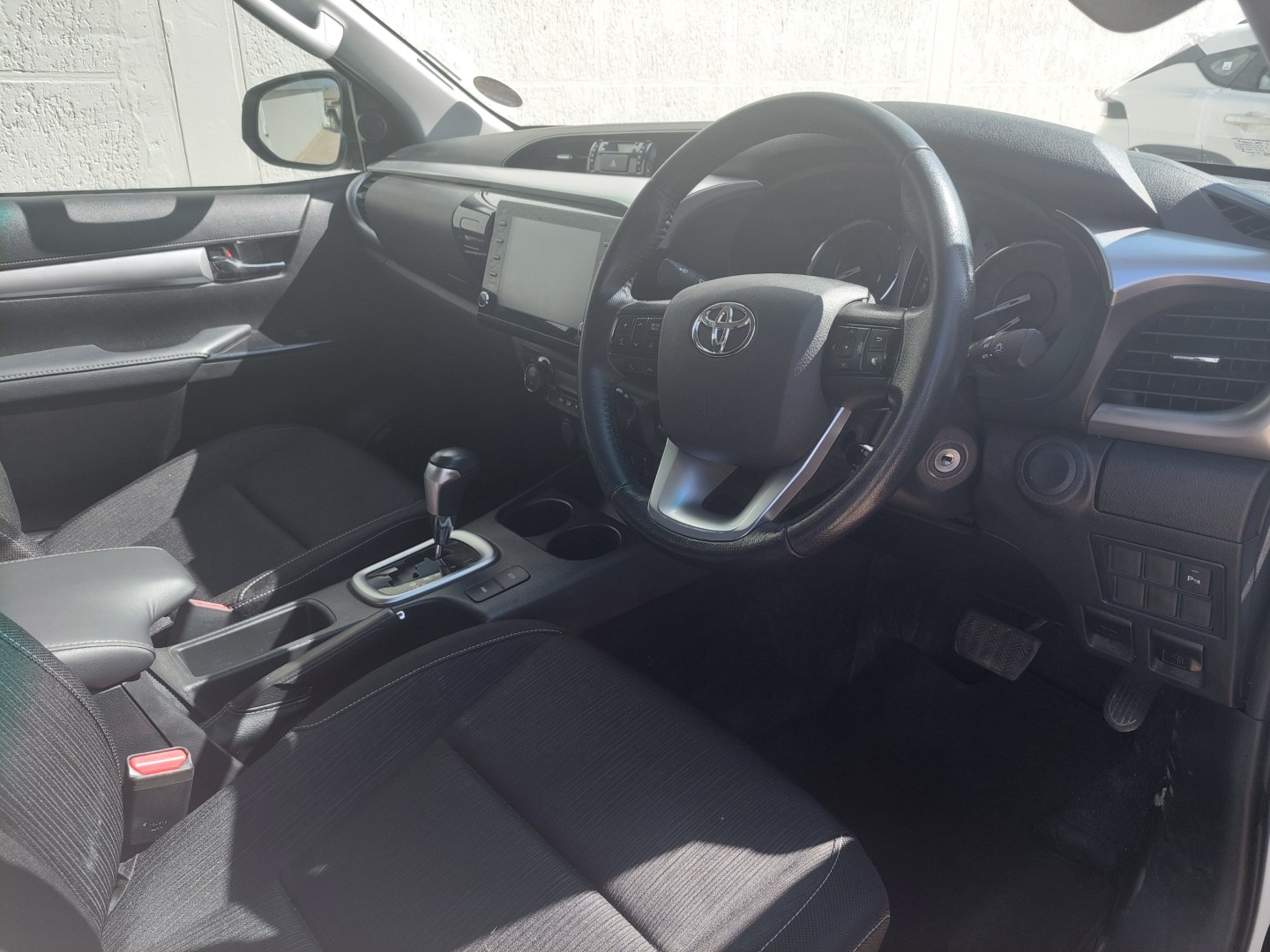 2023 Hilux 2.8GD6 4X4 RAI AT