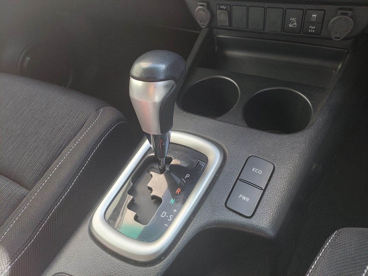 2023 Hilux 2.8GD6 4X4 RAI AT