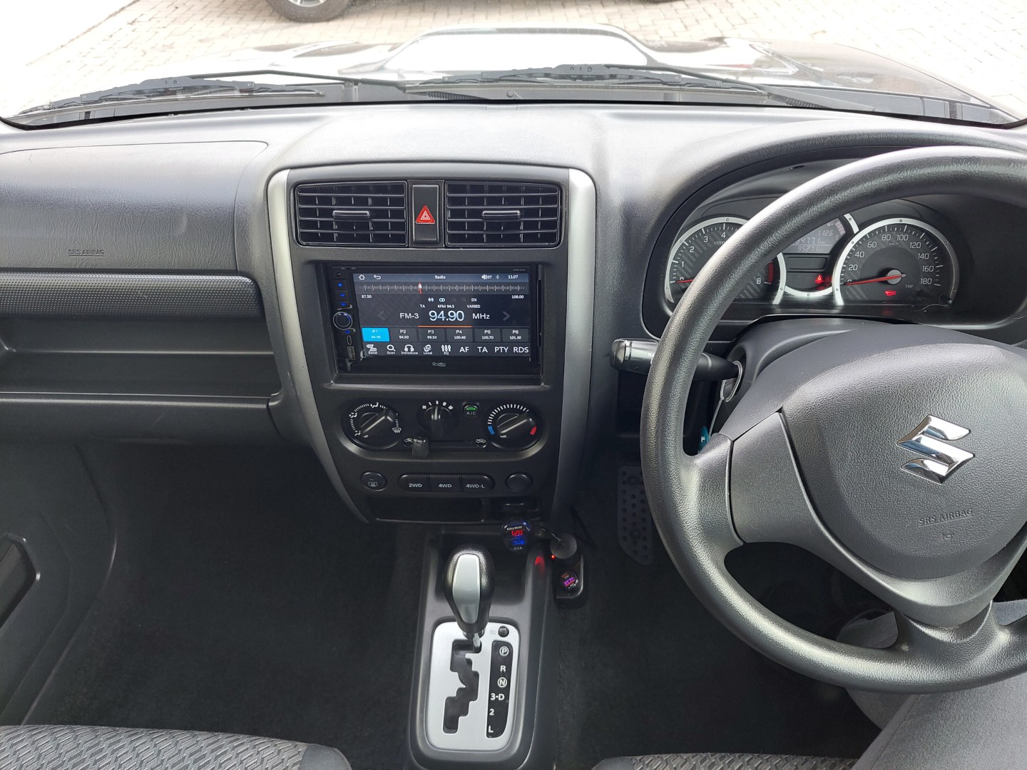 2017 Suzuki Jimny 1.3 AT