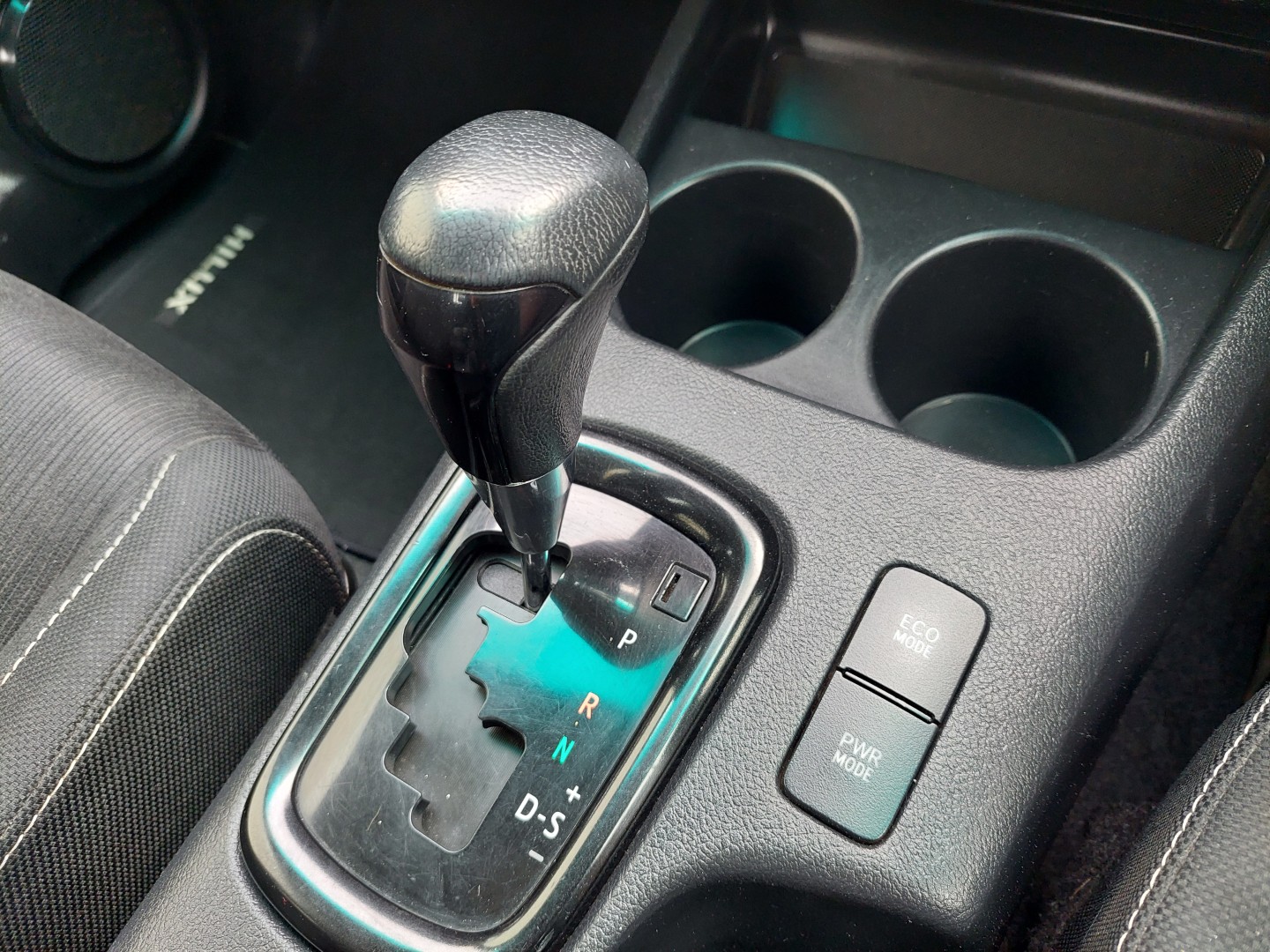 2019 2.8 GD6 RAIDER 4X4 AT PU DC