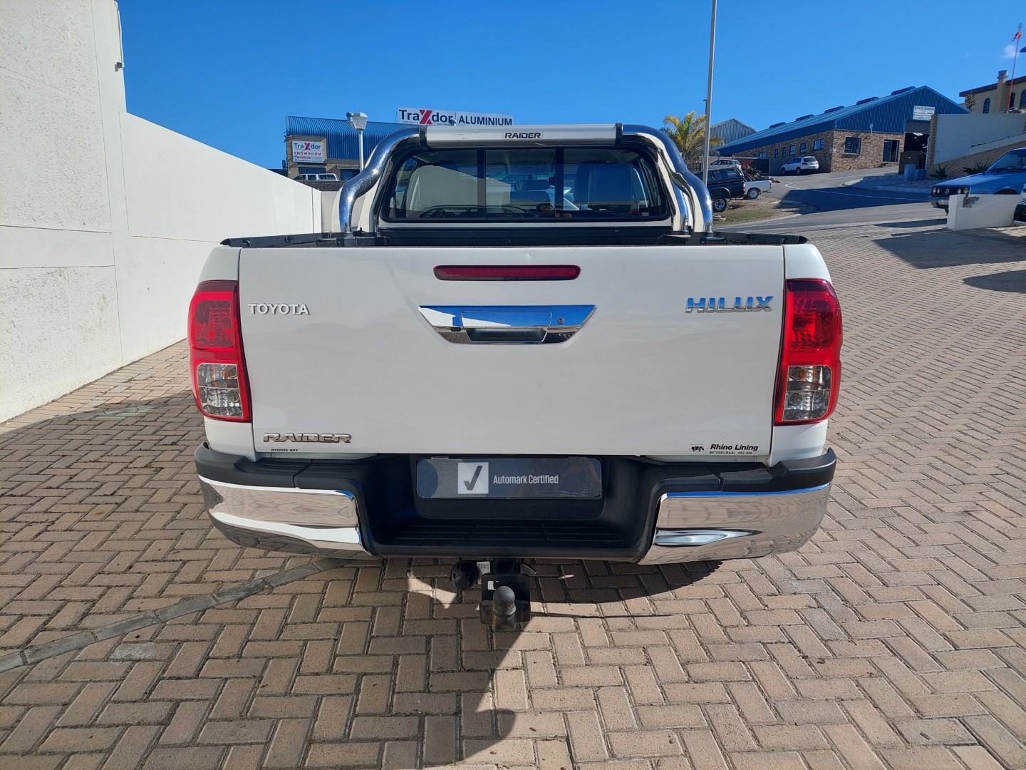 2016 Hilux DC 2.8GD6 RAIDER AT
