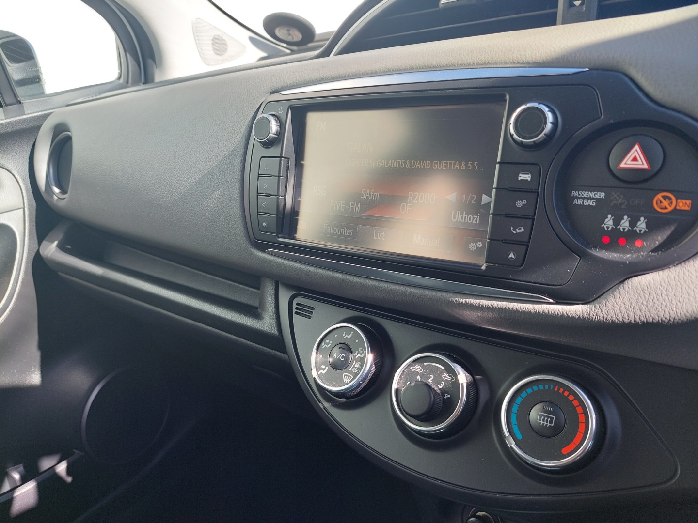 2016 Yaris 1.3 XS CVT